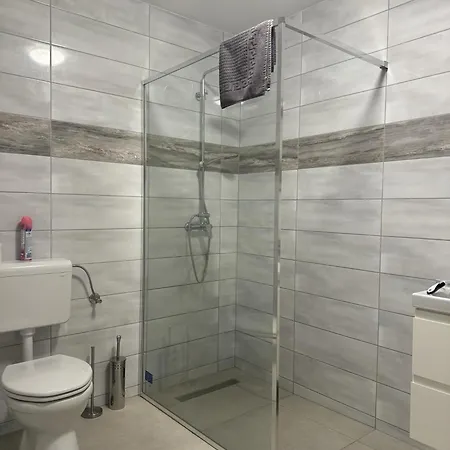 Daire Tuenderrozsa Vendeghaz Pásztó