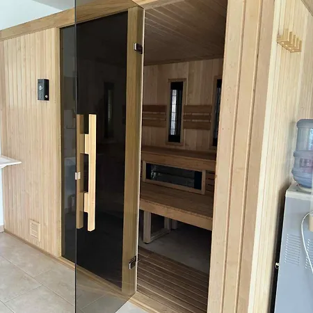 Daire Tuenderrozsa Vendeghaz