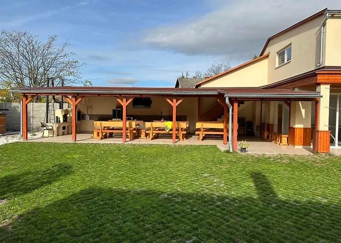 Apartment Tuenderrozsa Vendeghaz Paszto