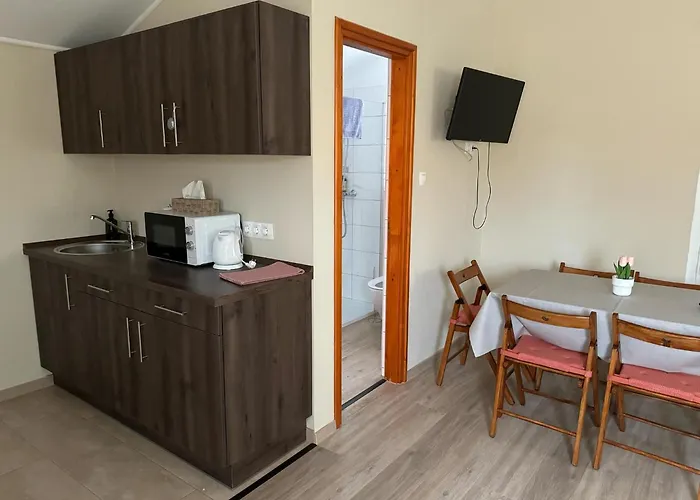 Tuenderrozsa Vendeghaz Paszto